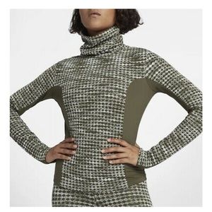 Nike Pro HyperWarm Long Sleeve Top Olive Green
